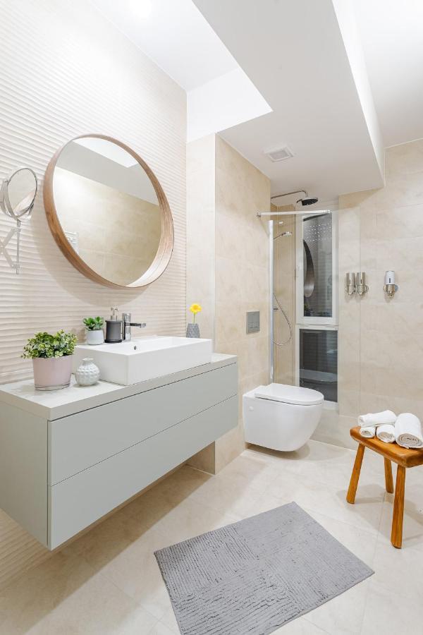 Il Lago - Sunrise - Cozy Luxurious Smart Home By The Lake Voluntari 外观 照片